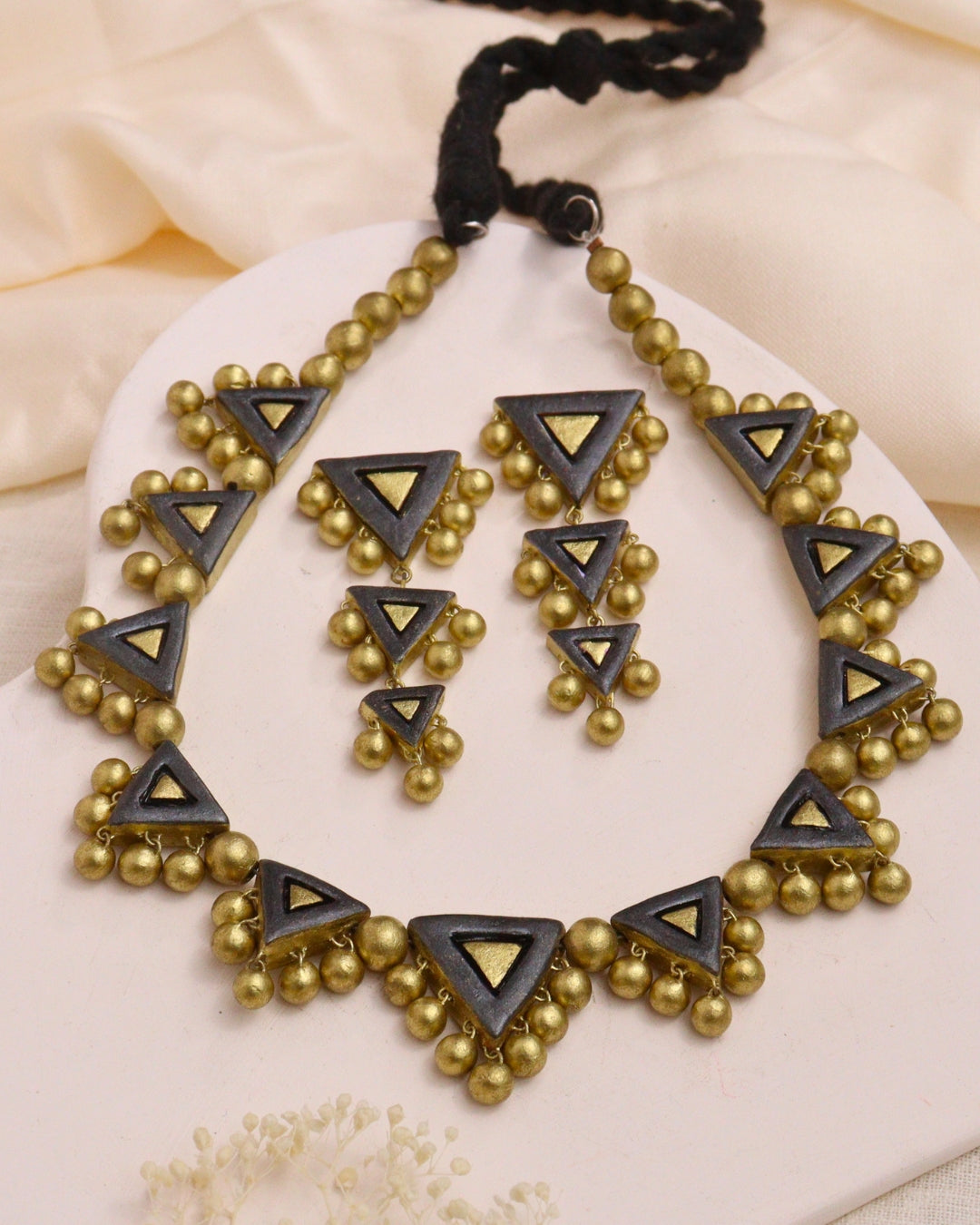 Triya Jewellery Set