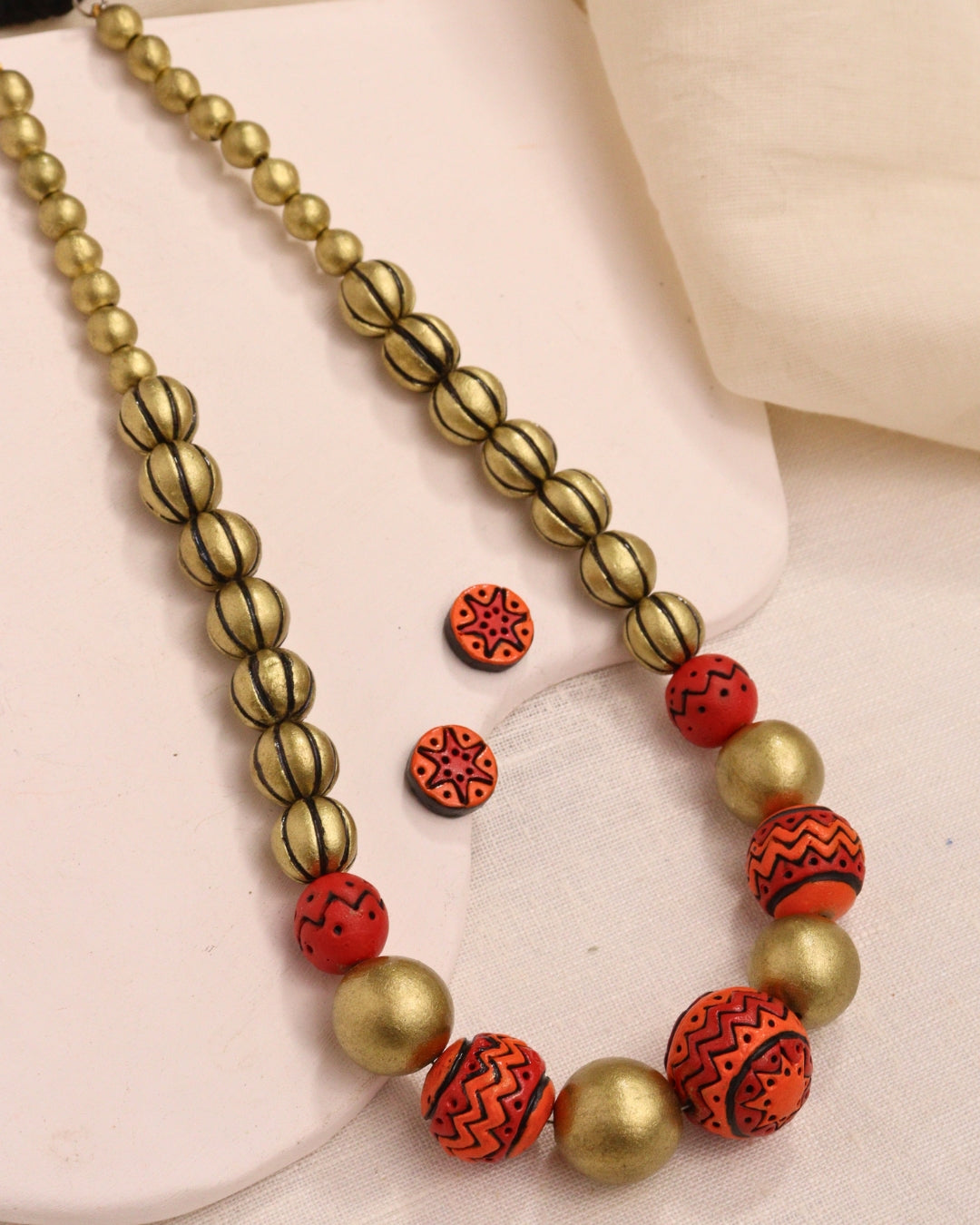 Gold-Handcrafted-Necklace