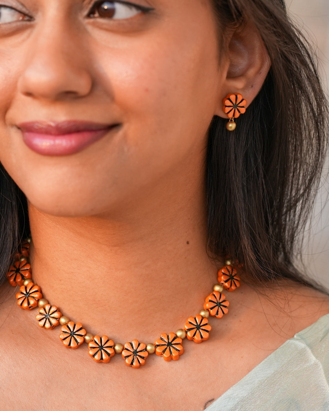 Terracotta-Black-And-Orange-Necklace-Set