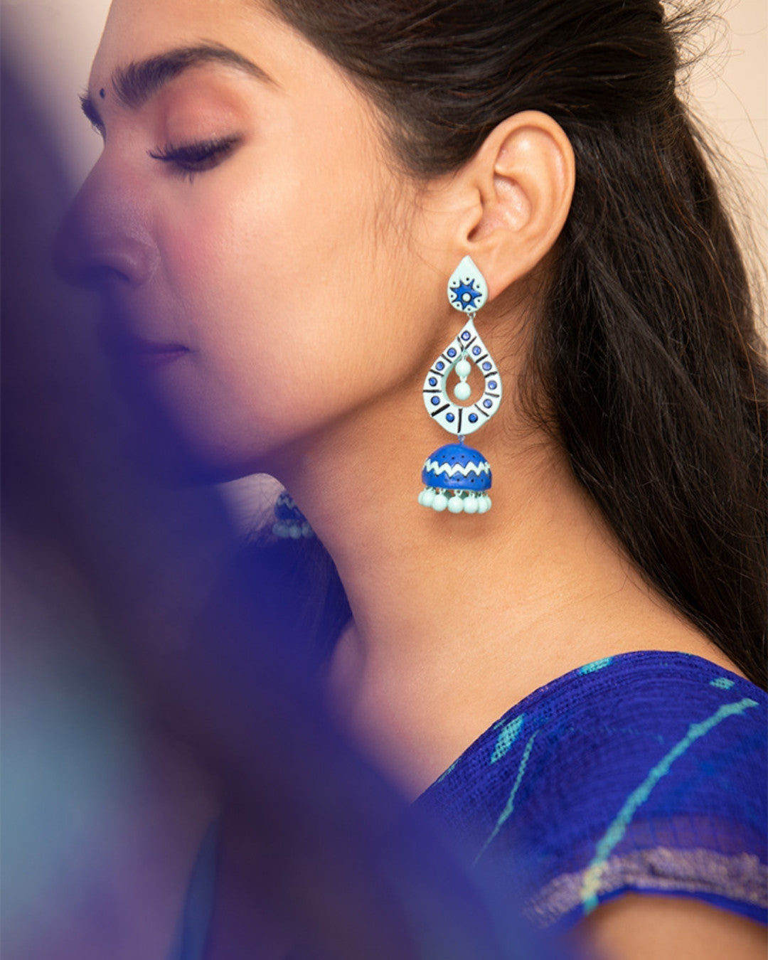 Jhumka-earrings-women