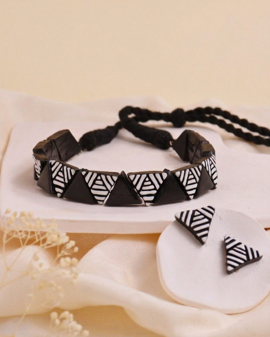 Black-Terracotta-Necklace-Set