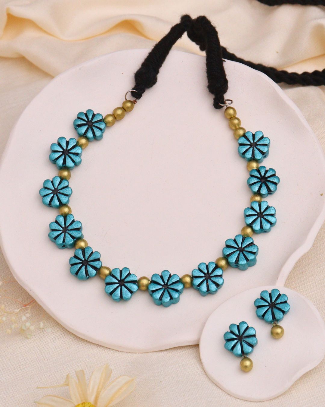 Hypoallergenic-Terracotta-Necklace-Set
