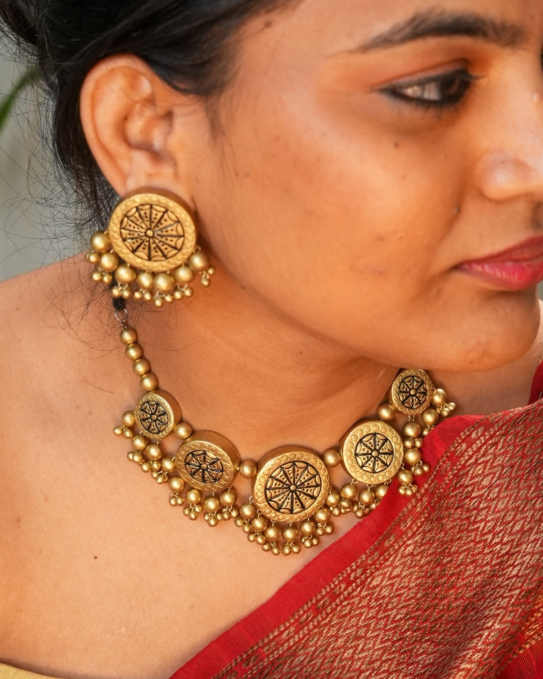 Gold-Terracotta-Necklace-Set