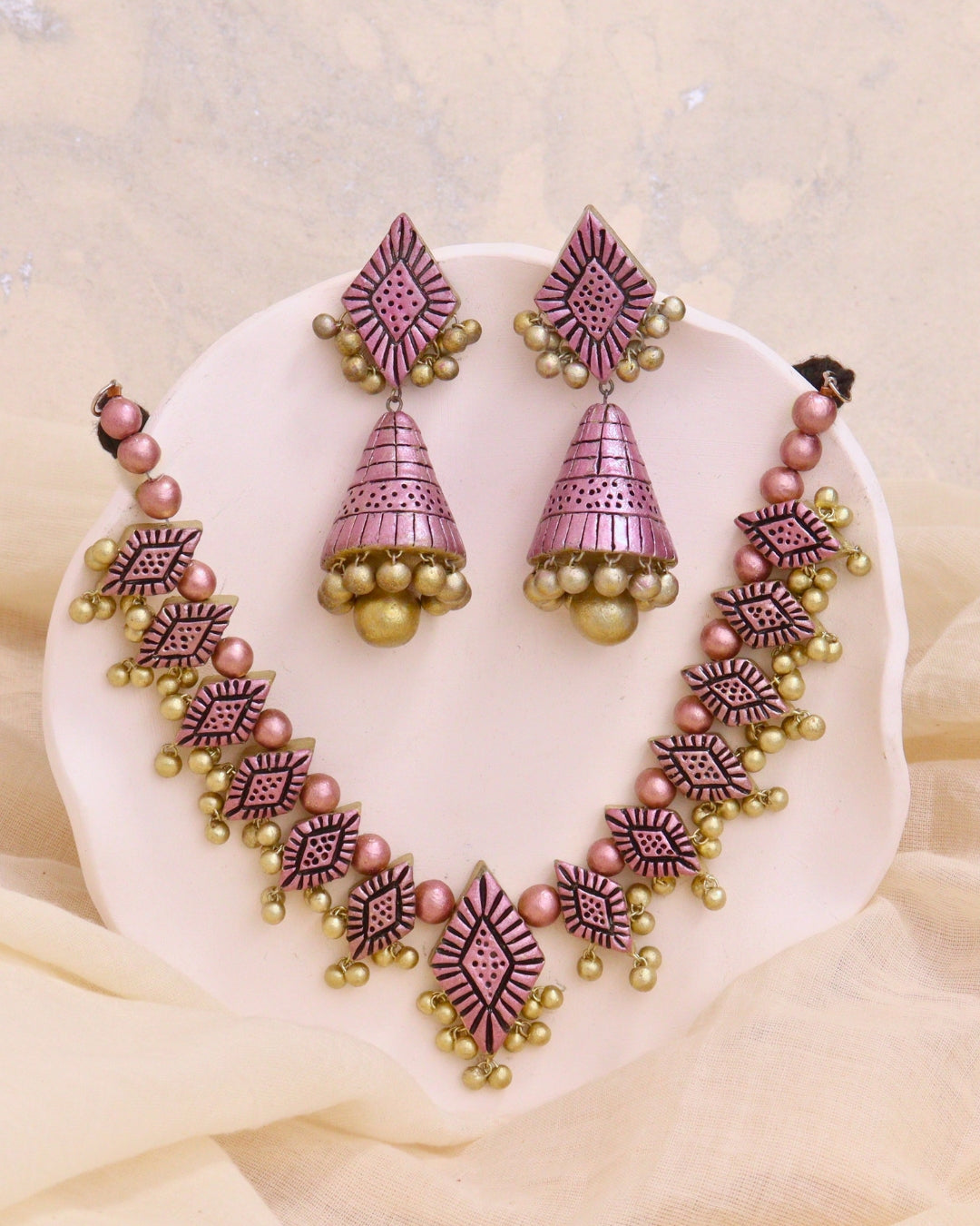 Silver-Handcrafted-Necklace
