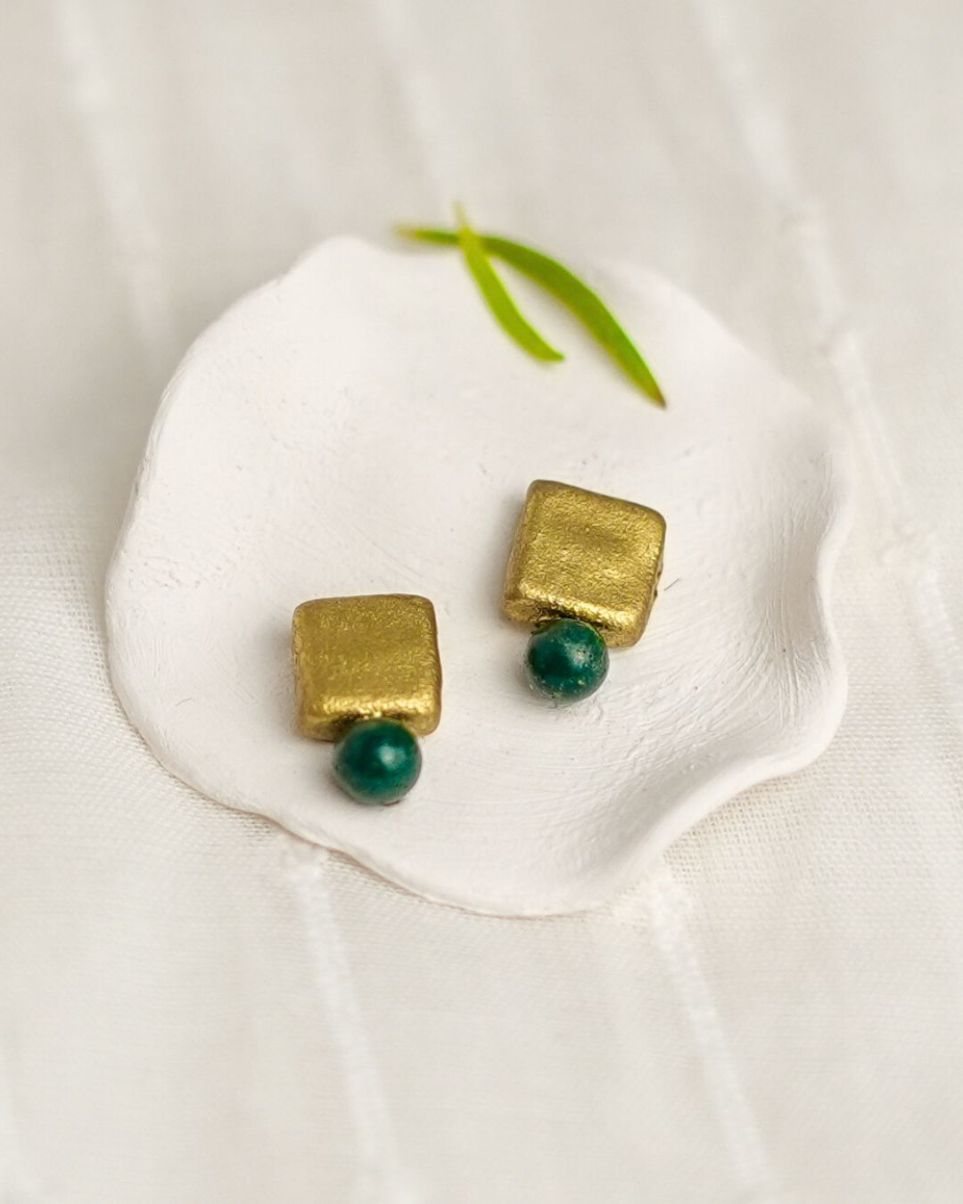 square-stud-earrings