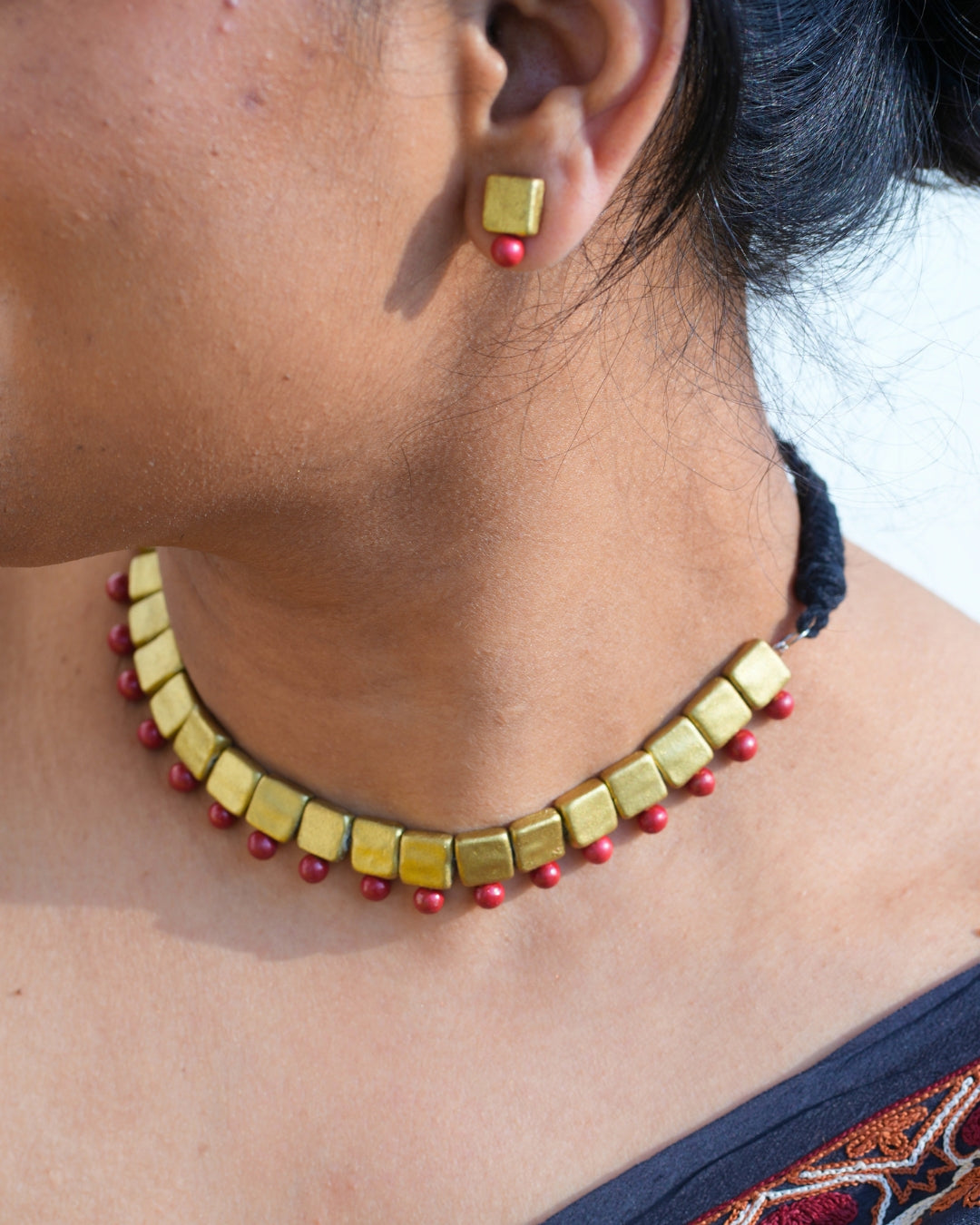 Short-Necklace-Gift-Jewellery
