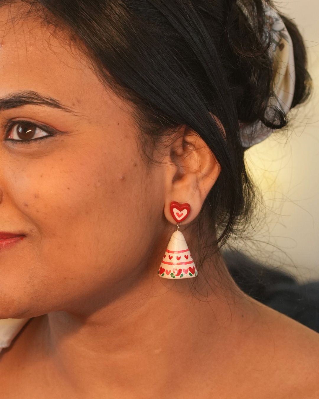 Valentine Vine Jhumka