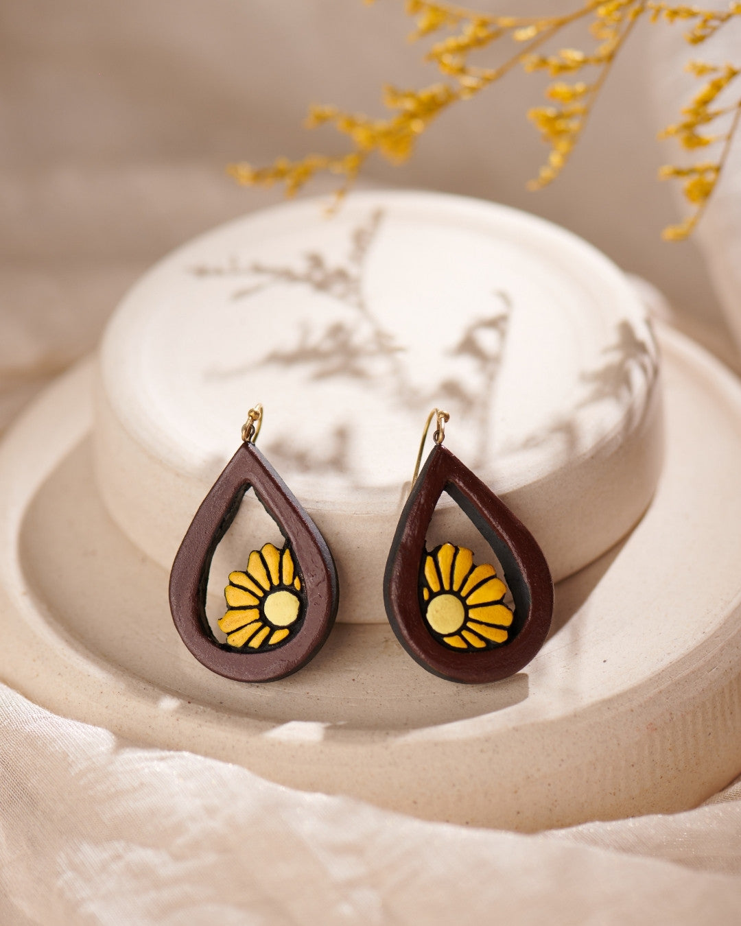 Small-Yellow-Hangings-Birthday-Gift