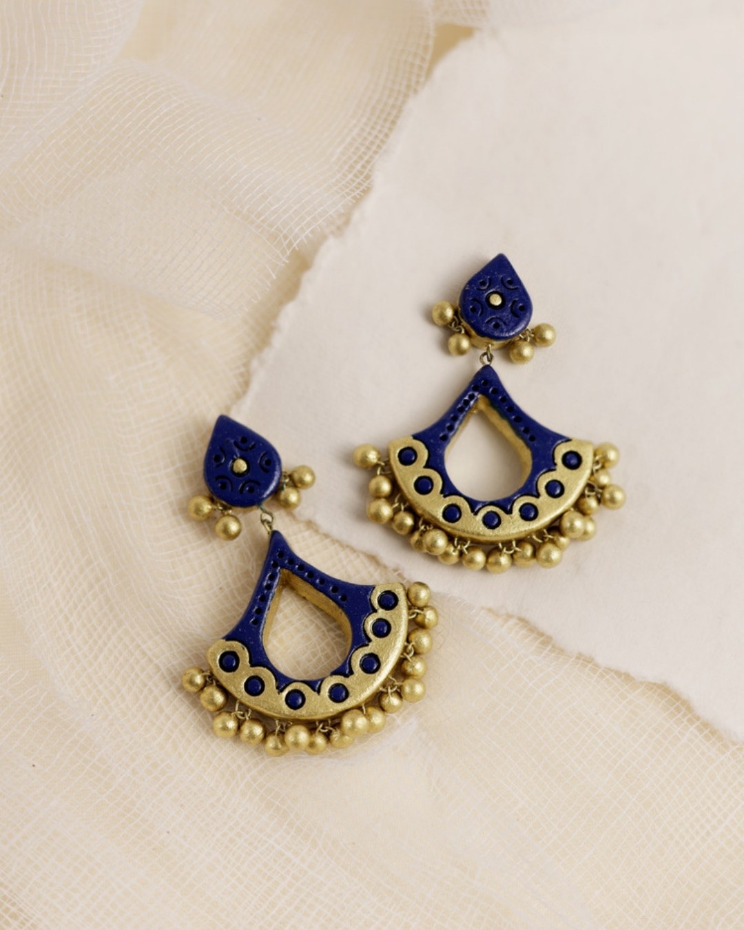 Traditional-Gift-Hanging-Earrings-For-Wife