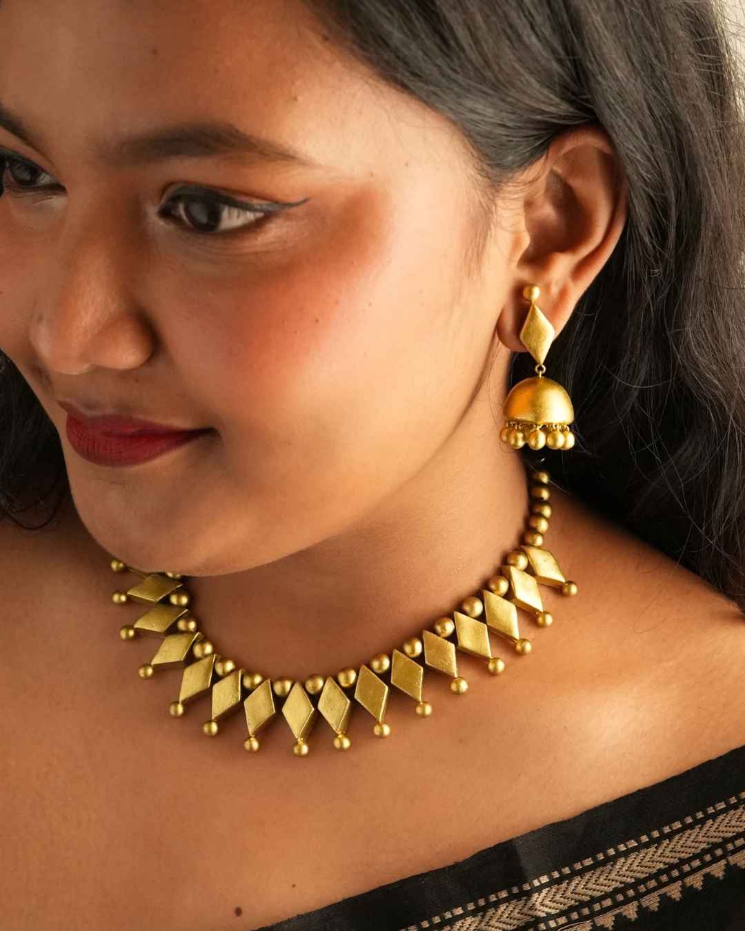 Kashi Necklace Set