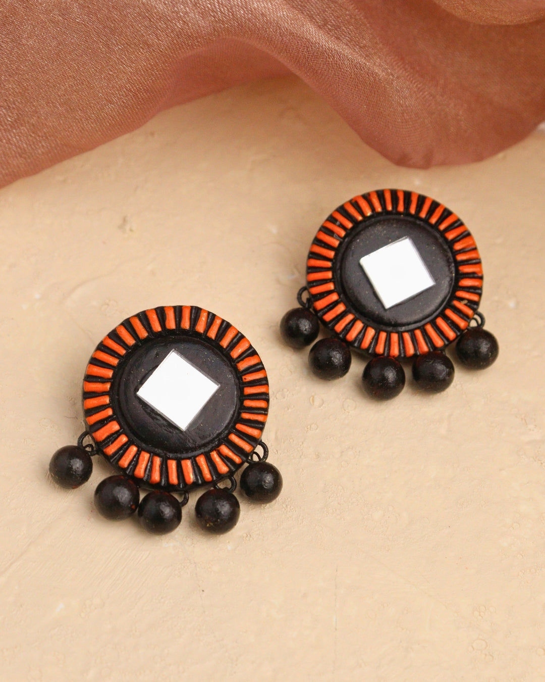 black-studs-women