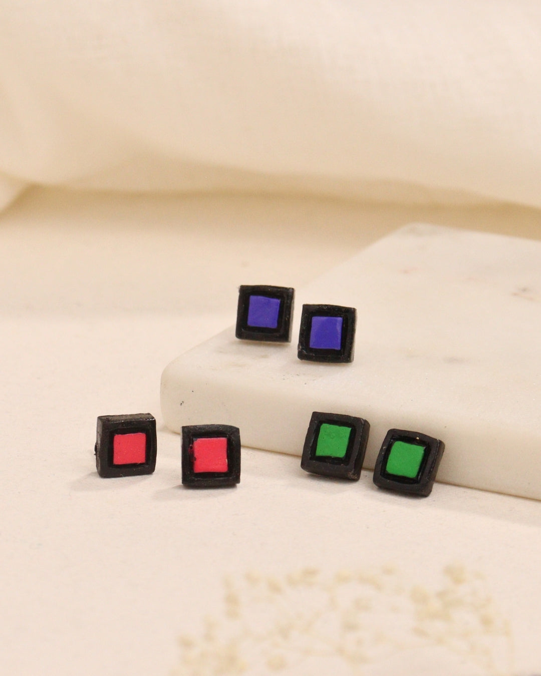 daily-wear-studs