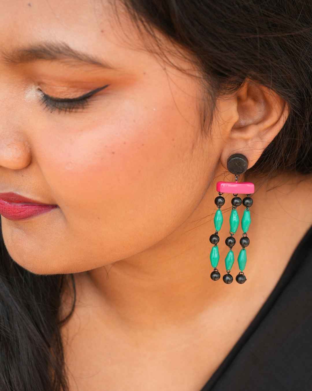 black-pink-earrings-women