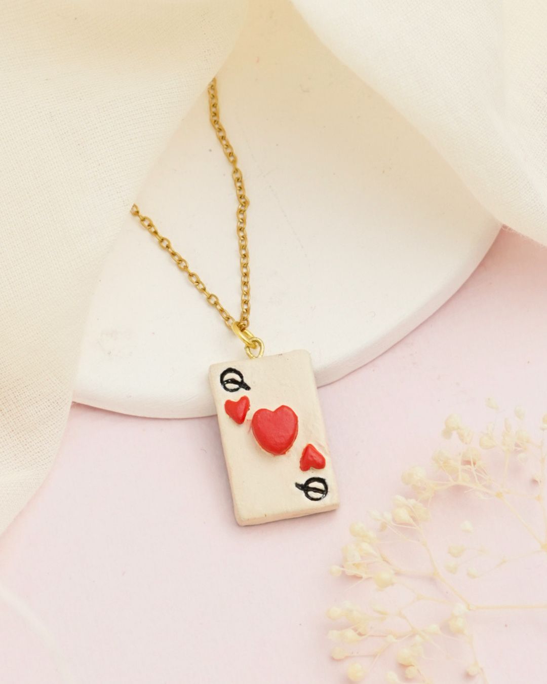 Queen of Hearts Chain