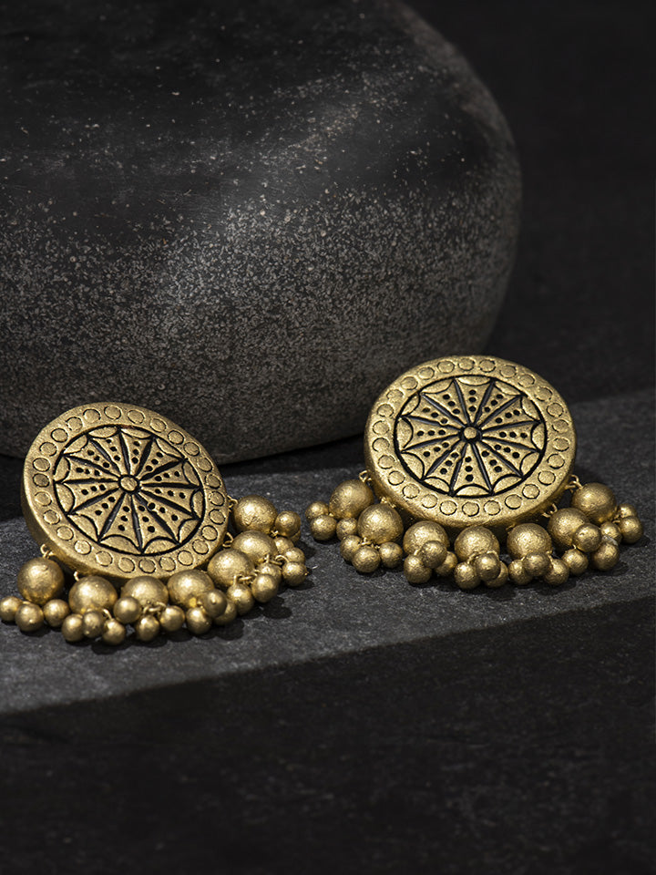 Gold-Stud-Earrings