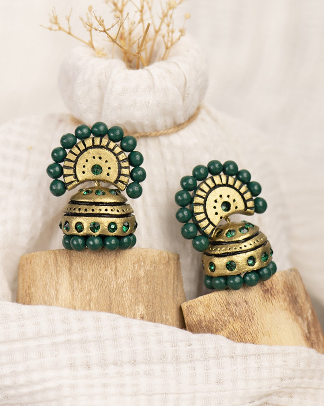 Antique-Pearl-Jhumka