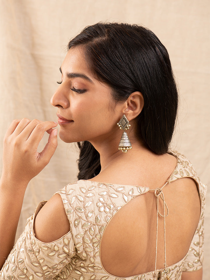 Silver-And-Mettalic-Traditional-Jhumki-For-Sangeet