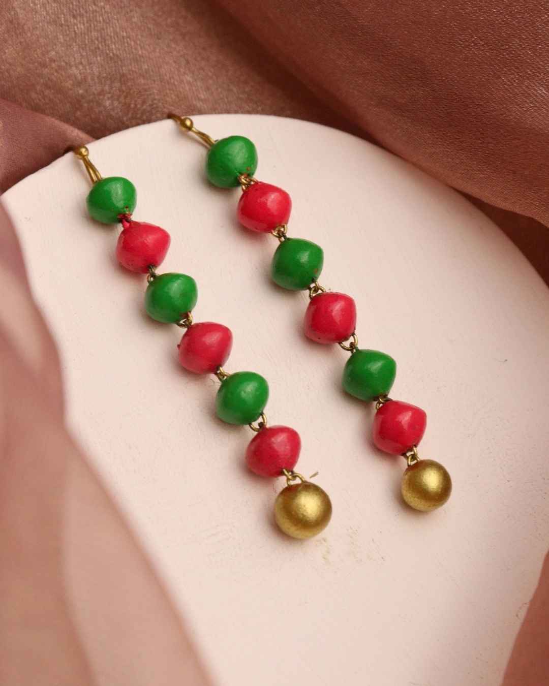 Pink_Green_Hangings