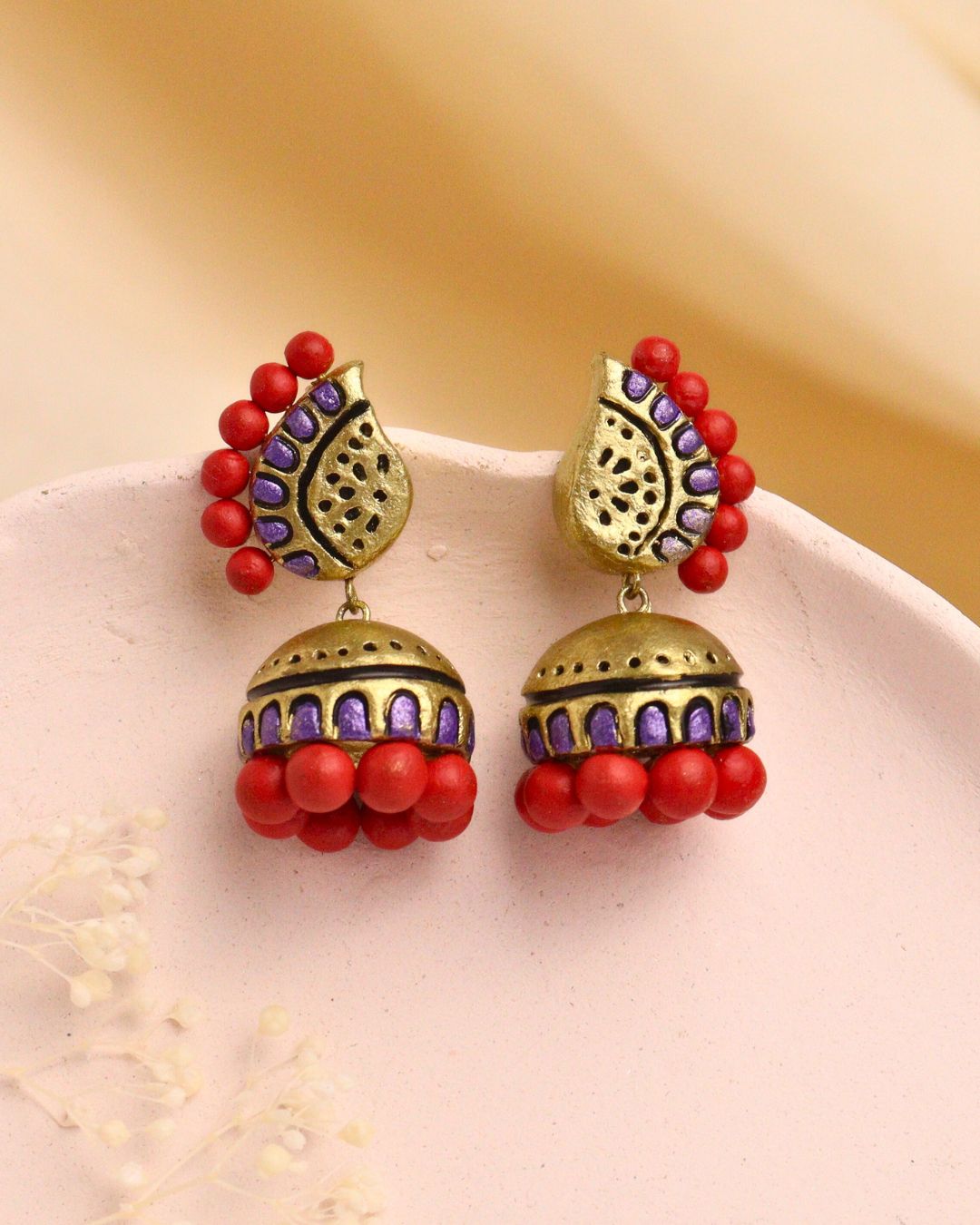 Manjari Jhumka