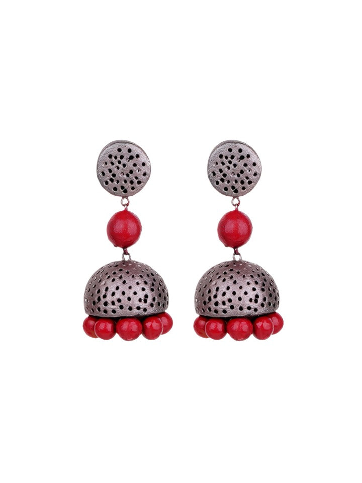 Red-Festive-Jhumka-Friend's-Wedding 