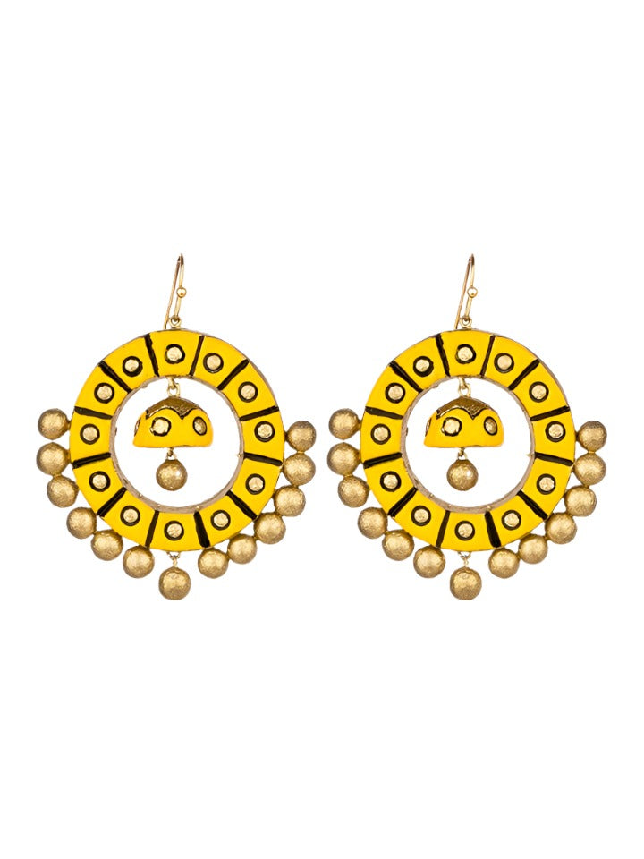 Gold-Hanging-Earrings