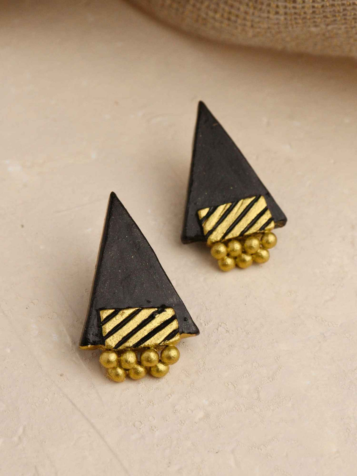 daily-wear-stud-earrings
