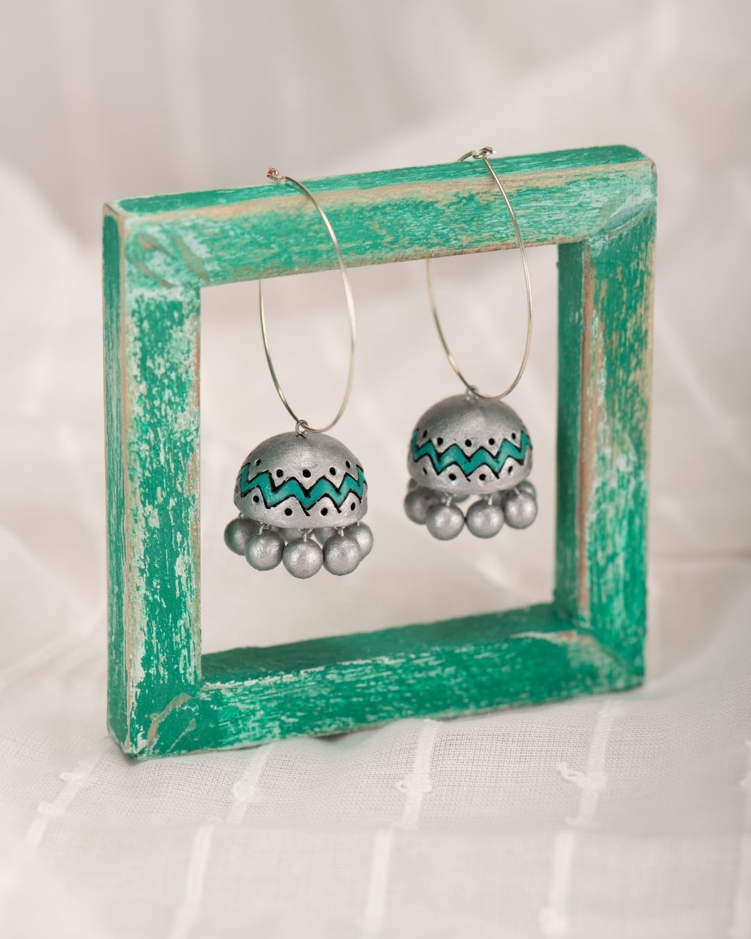 Terracotta-Hoops-Gift-Rakhi-Sister