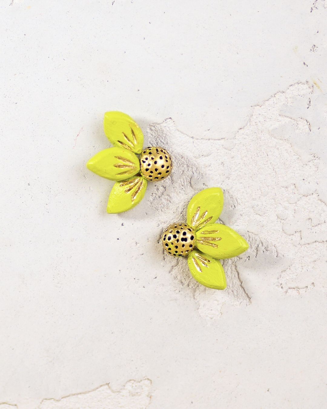 Minimal-office-wear-earrings