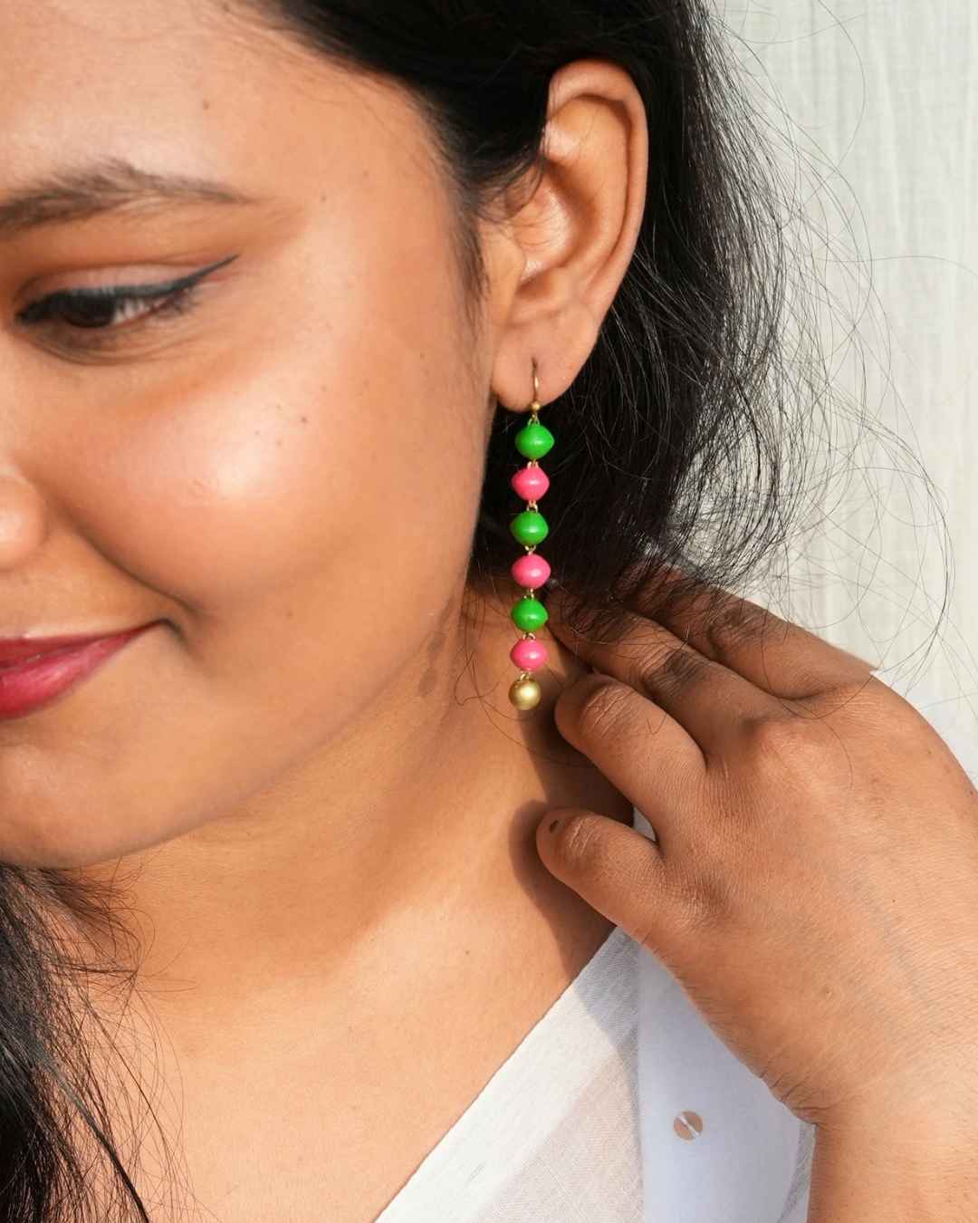 Pink_Green_Danglers-Model