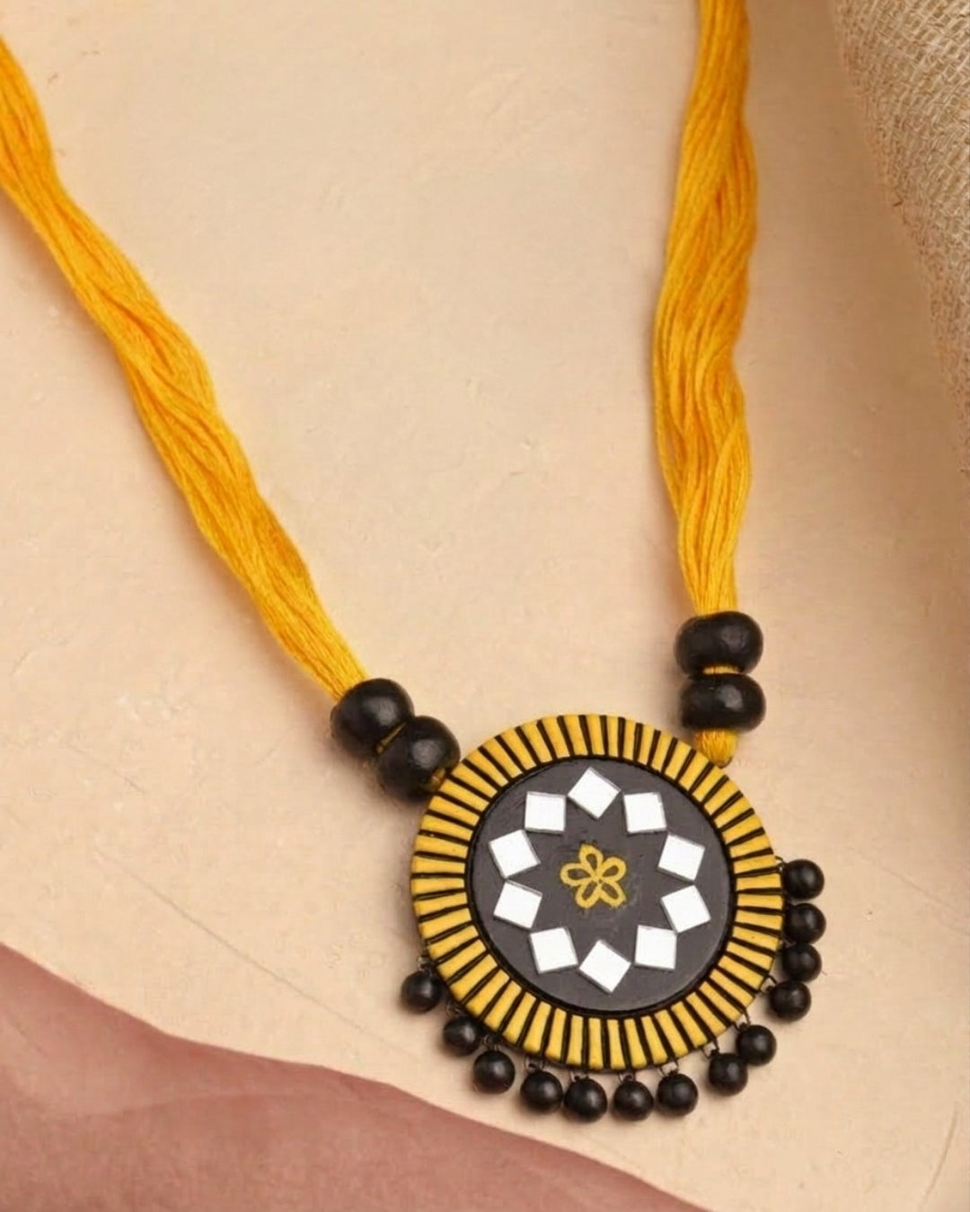 mirror-thread-long-necklace