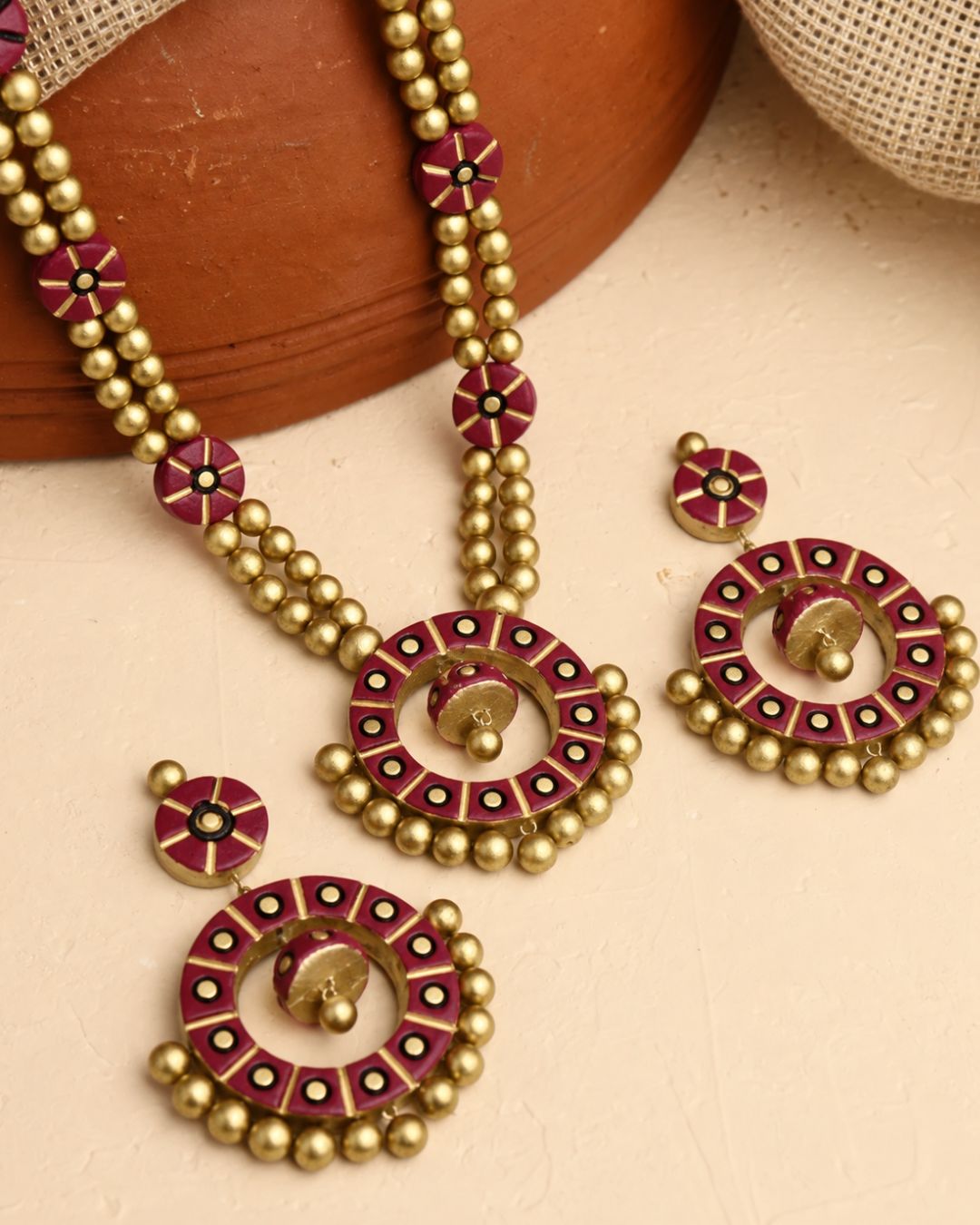 maroon-gold-long-necklace