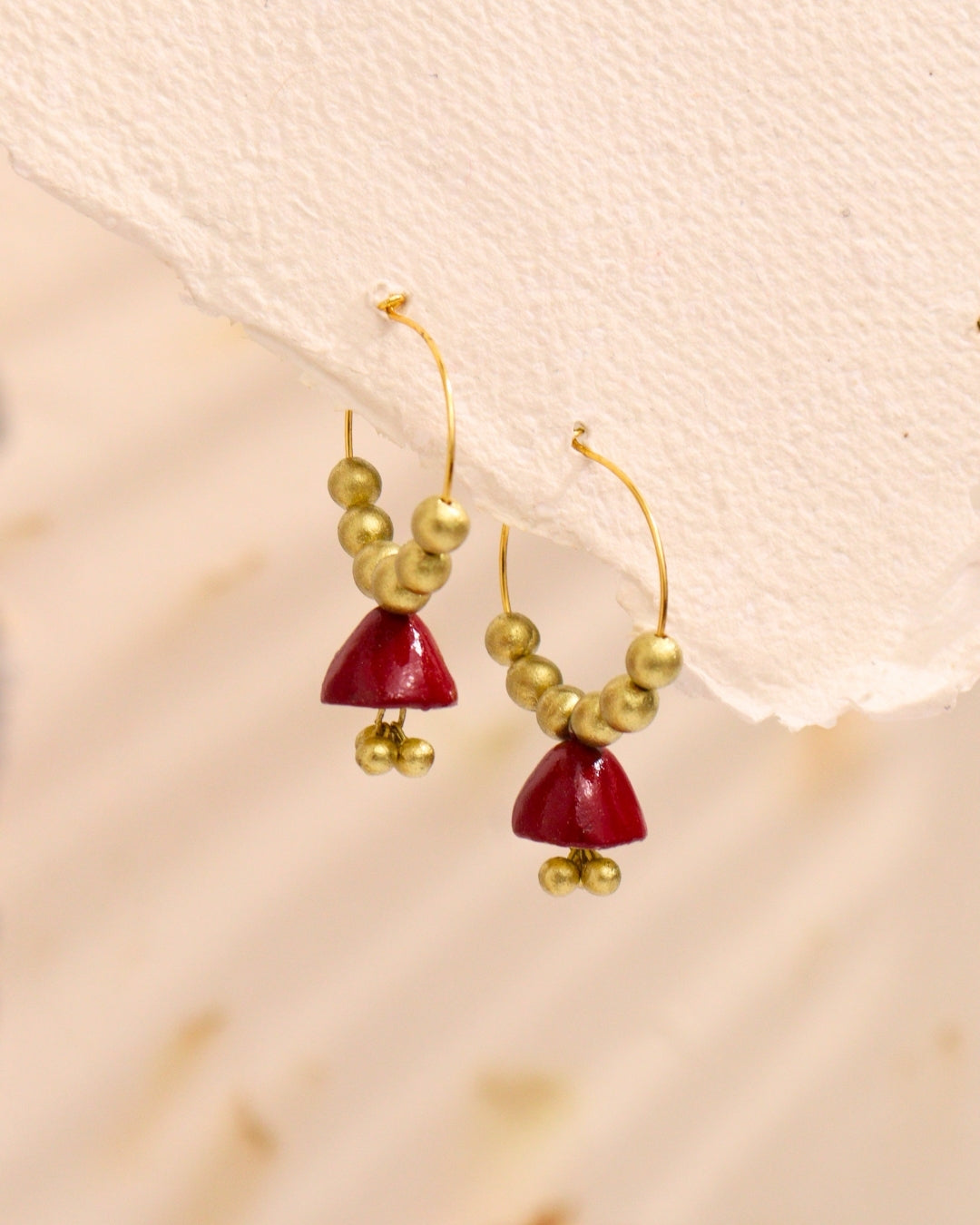 maroon hoops