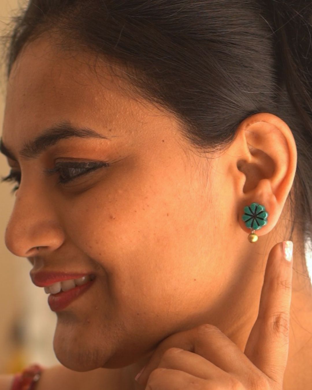 Daisy Drop Studs