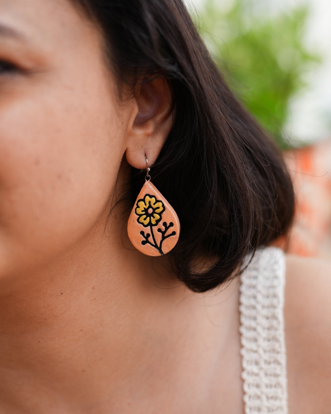 peach-daily-wear-earrings